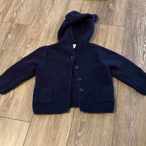 Adorable gap sweater